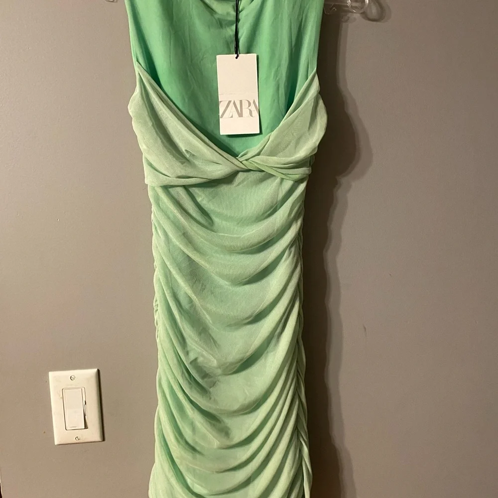 NWT Zara dress us med Green Party/cocktail mesh overlay NWT made in Romania - Picture 15 of 15